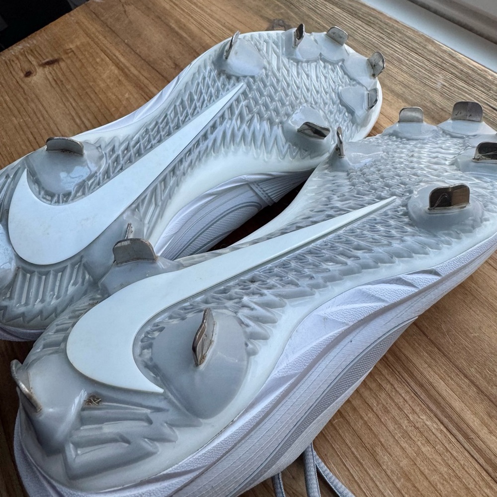 Nike Lunar Hyperdiamond Pro 3 Softball Cleats - Picture 7 of 8